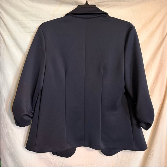 Soho Apparel Ltd. Jacket - Picture 2 of 8